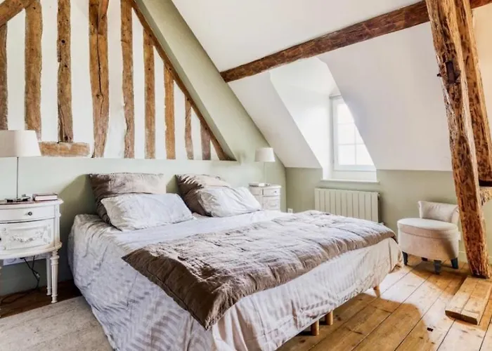 Дом отдыха Maison De Charme Beaumont, Proche Deauville *